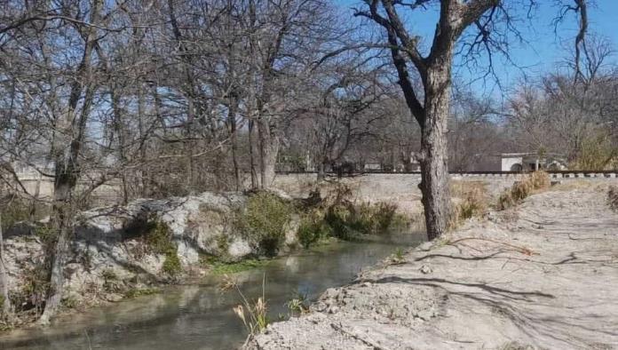 Encuentran cuerpo sin vida en una acequia de Nava