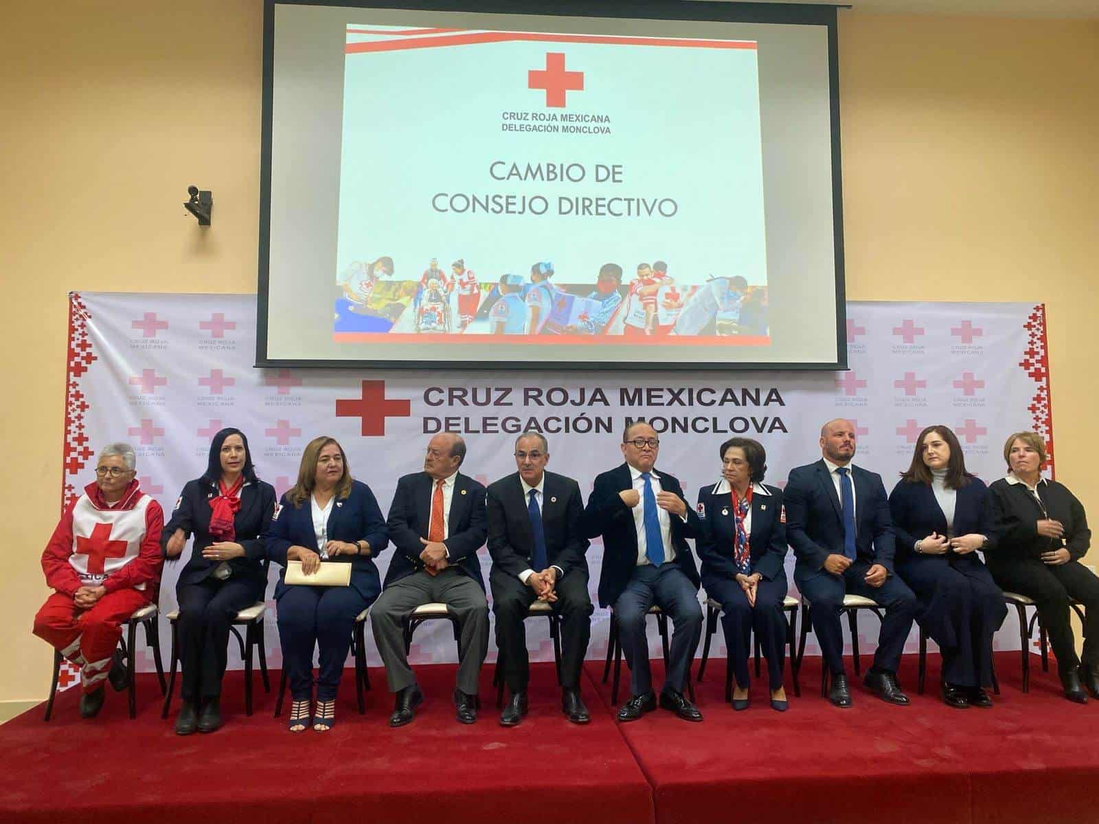 Se realiza el cambio de patronato de Cruz Roja Monclova.