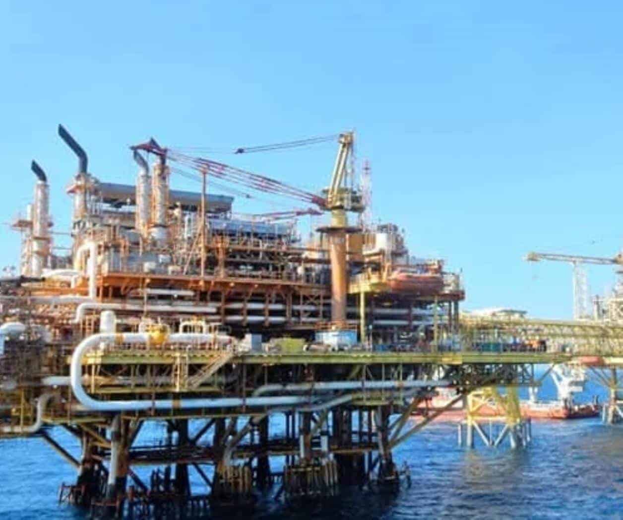 Pemex confirma asalto pirata en plataforma de Campeche