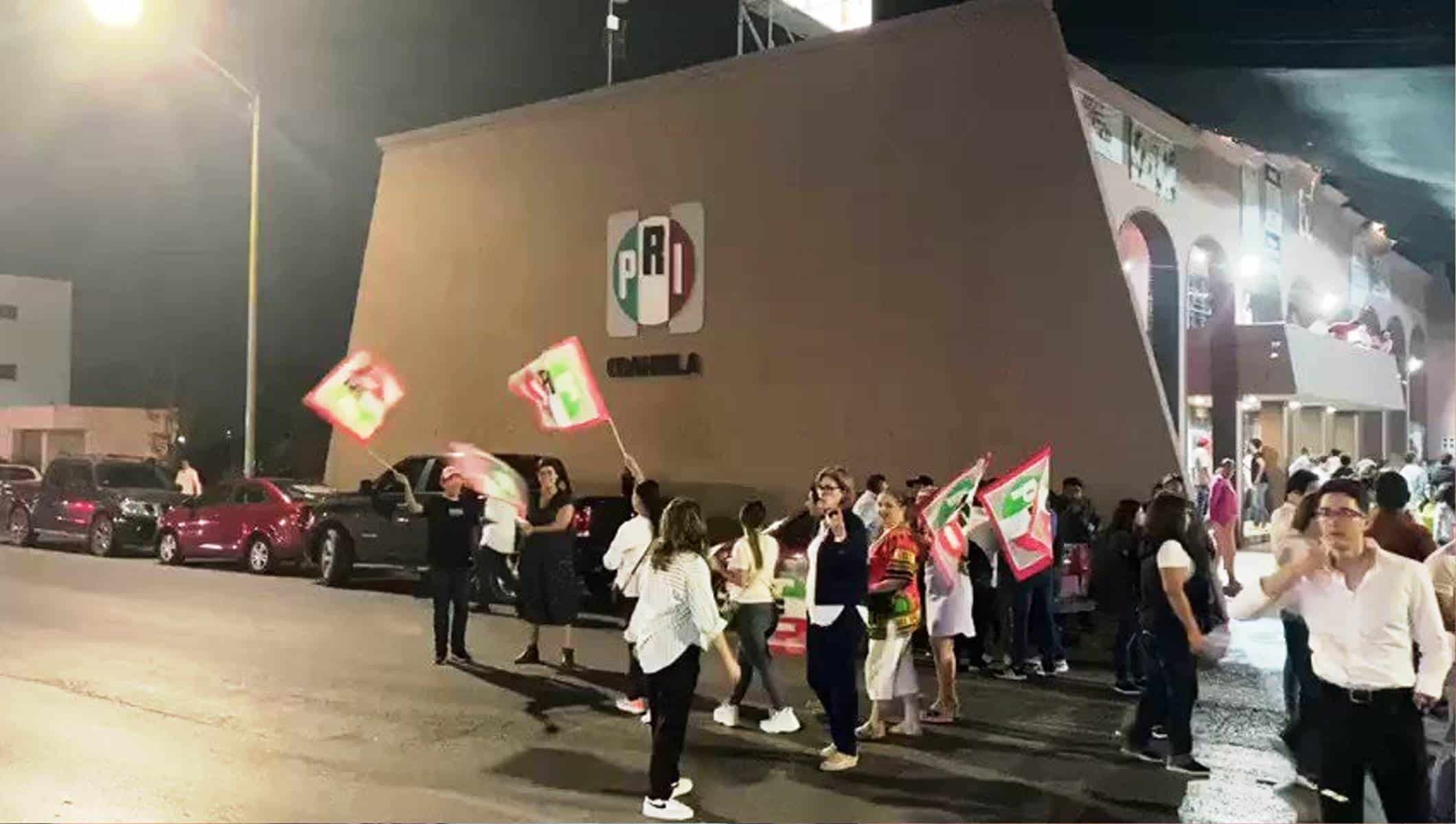 Con la convocatoria en puerta, el PRI busca continuar con el proceso de fortalecimiento interno en las distintas regiones del estado.