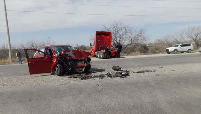 Otro tráiler provoca accidente en la Carretera 57; suman dos en menos de siete horas