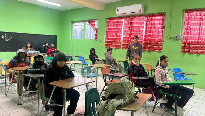 El frío intenso provoca ausentismo en escuelas de Ciudad Acuña