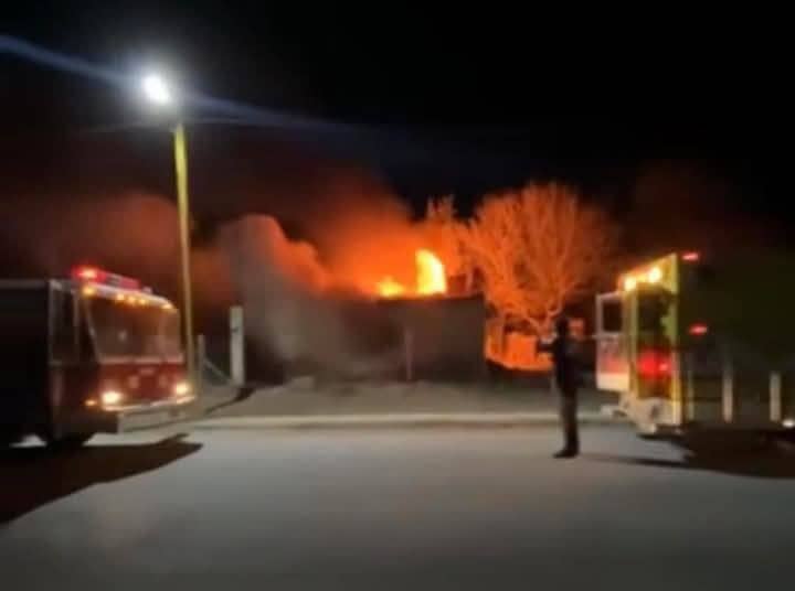 Incendio consume vivienda en ejido Tío Pío