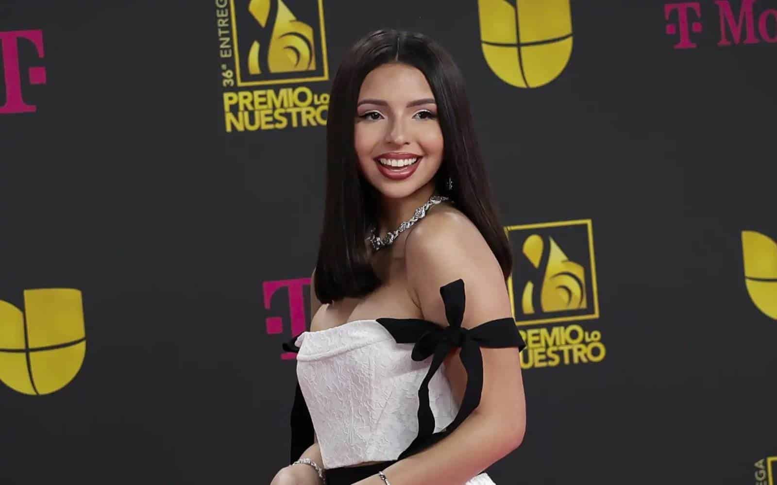 Ángela Aguilar en el centro de la polémica por vestidos y presunto plagio musical