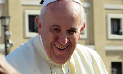 Papa Francisco presenta mejoría de su salud