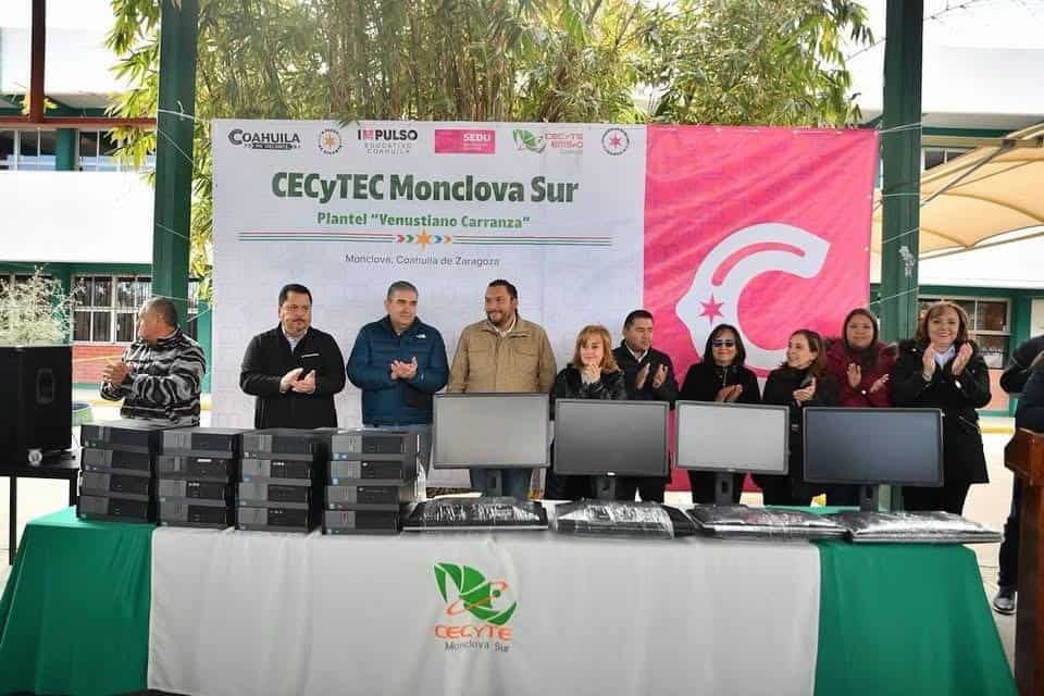 Reconoce Carlos a Trinity por su apoyo a CECYTEC