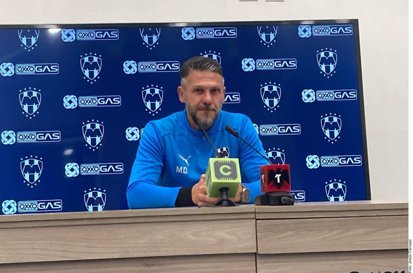 Ramos, titular y capitán para debut en Liga MX con Rayados 