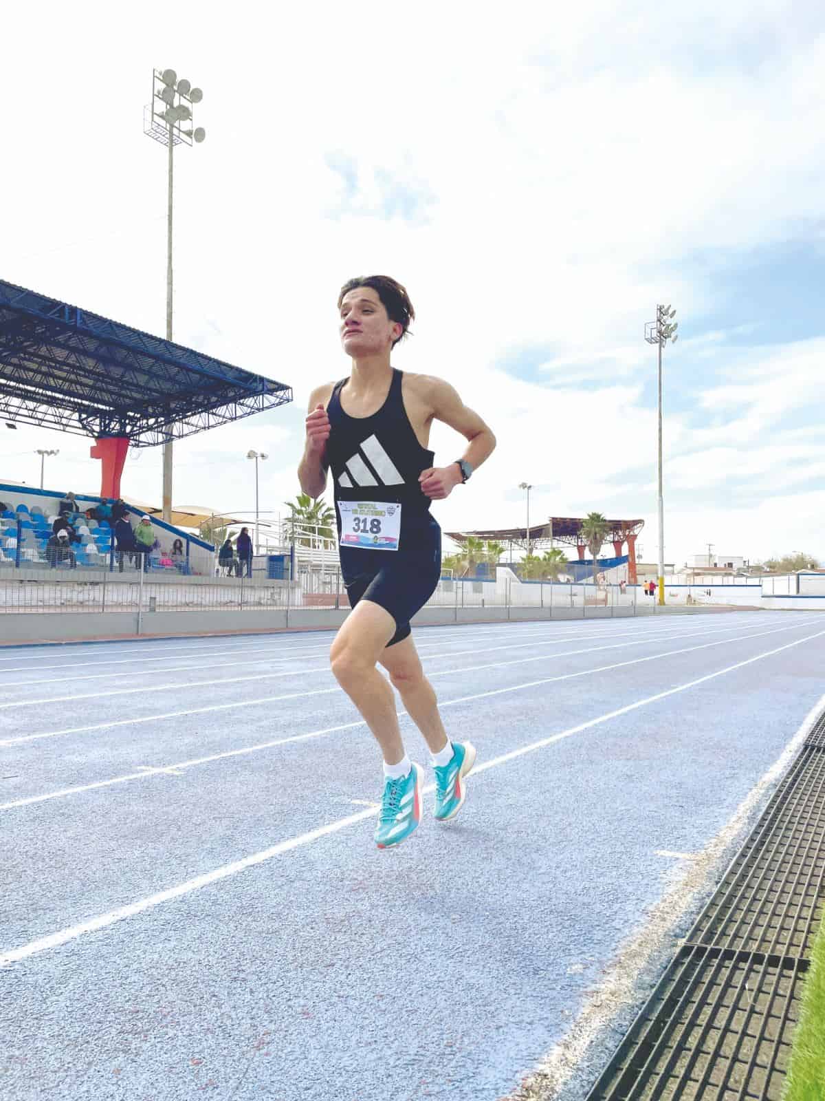 Con más de 300 atletas, la eliminatoria Estatal de Atletismo celebrada en Monclova rompió récord de participación.