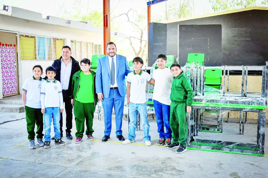 Arranca el programa “Mejora tu Escuela” en Monclova con entrega de material didáctico