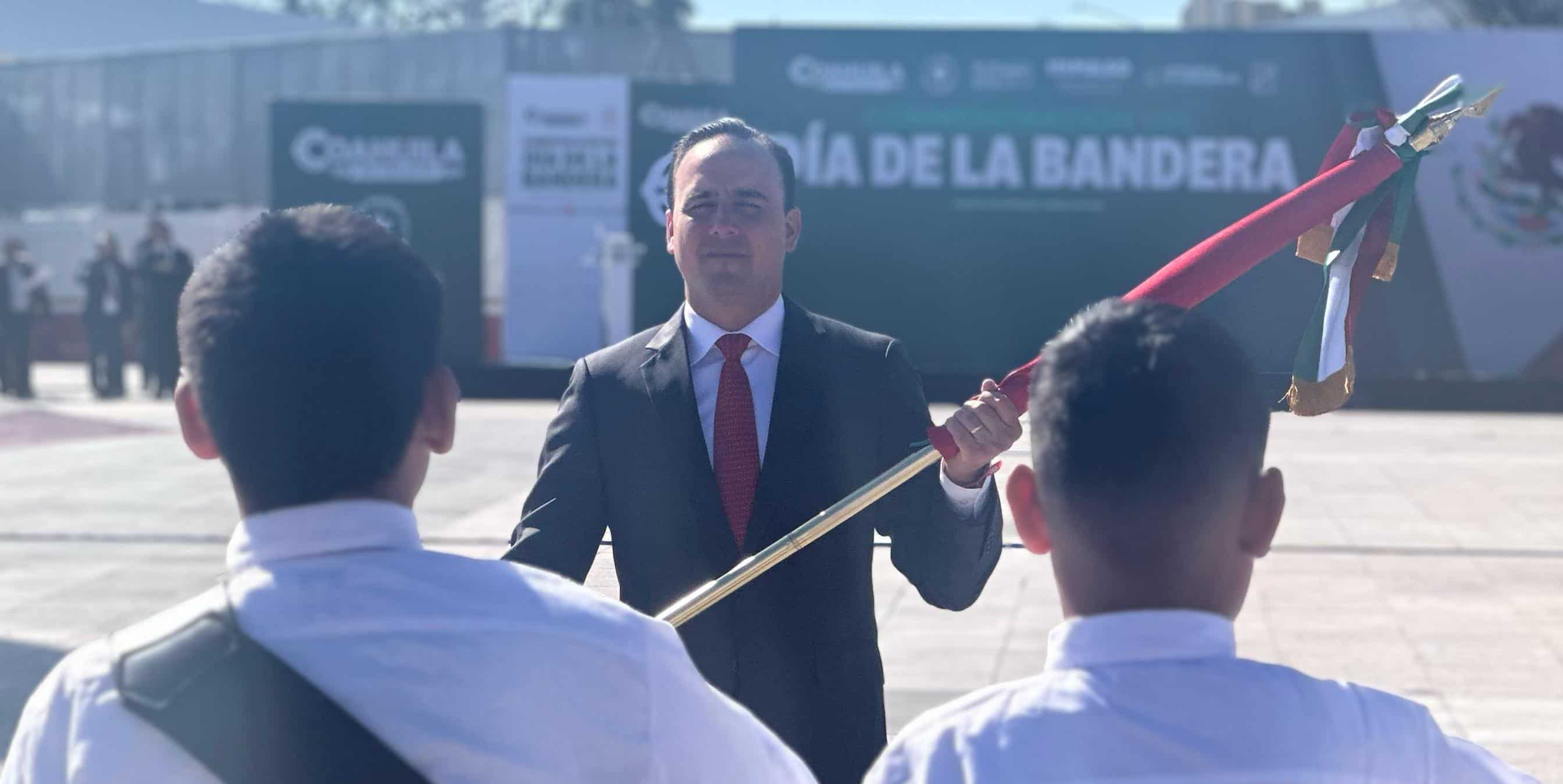 Gobernador Manolo Jiménez Celebra el Día de la Bandera en Piedras Negras