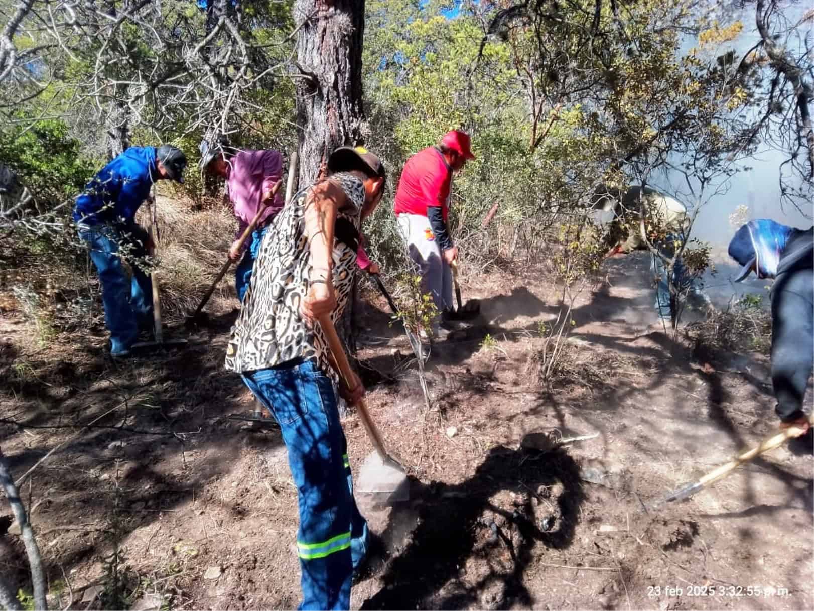 Incendio en Los Lirios consumió una hectárea