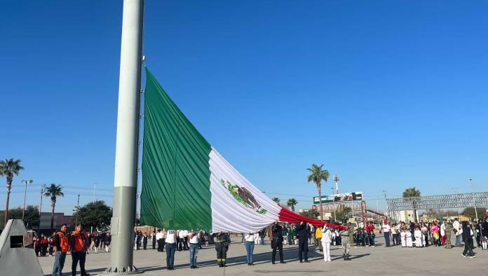 Así fue el Día de la Bandera en Acuña: Homenaje Cívico y Cambio de Banderas