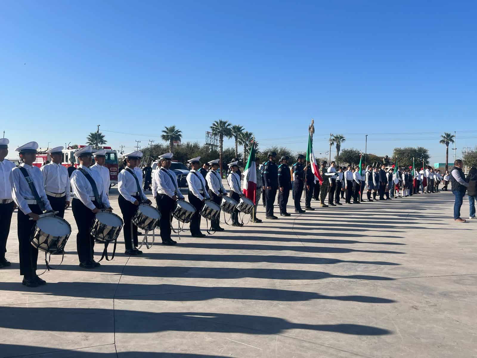 Así fue el Día de la Bandera en Acuña: Homenaje Cívico y Cambio de Banderas