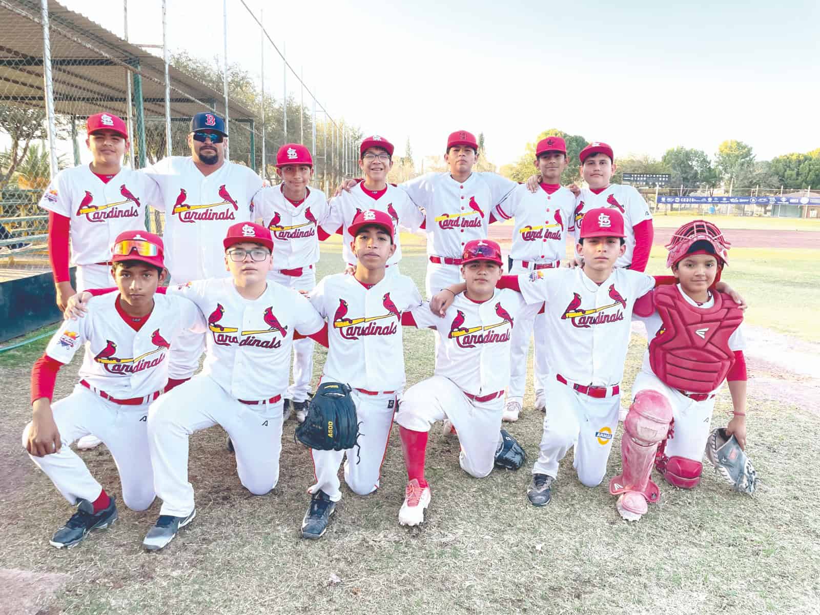 Cardenales sumó una victoria más a su cuenta en la categoría Junior.