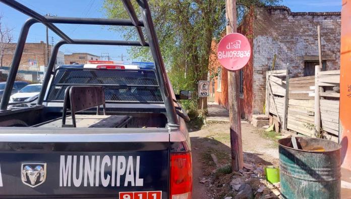 Realizan desalojo con apoyo de la policía municipal