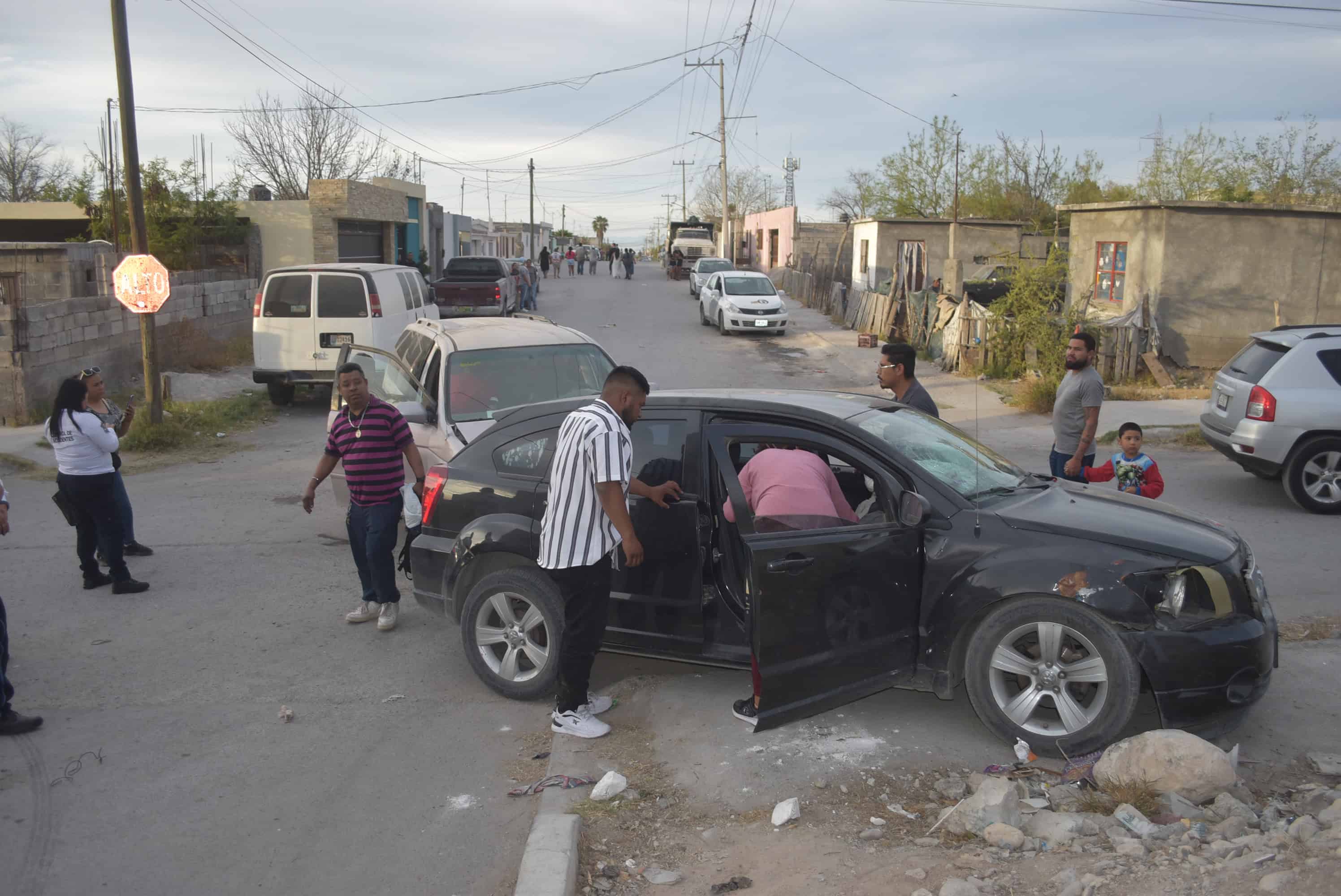 Festejan boda con accidente