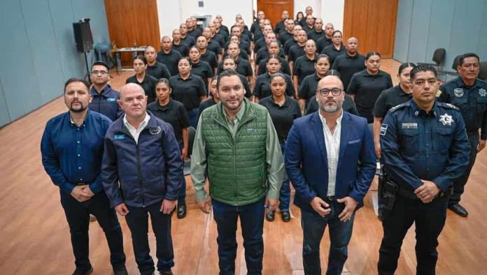 Inicia Carlos nueva Academia de Policía