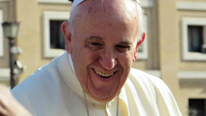 Papa Francisco ya no está en estado crítico