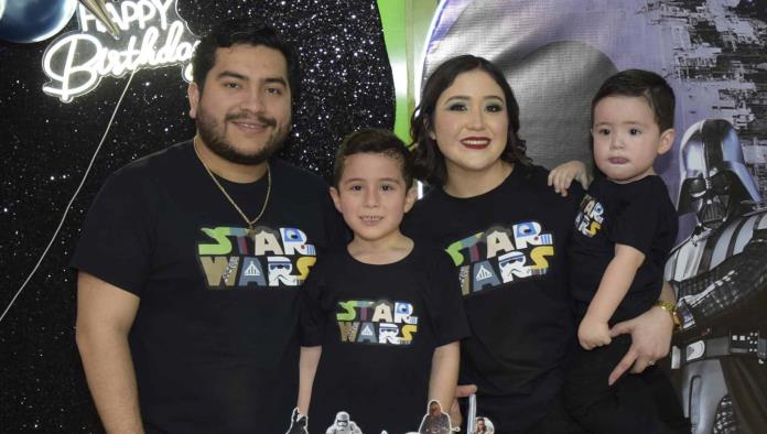 Al estilo Star Wars festeja sus 7 años