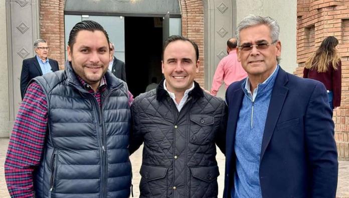 Se reúnen Alcalde y Gobernador