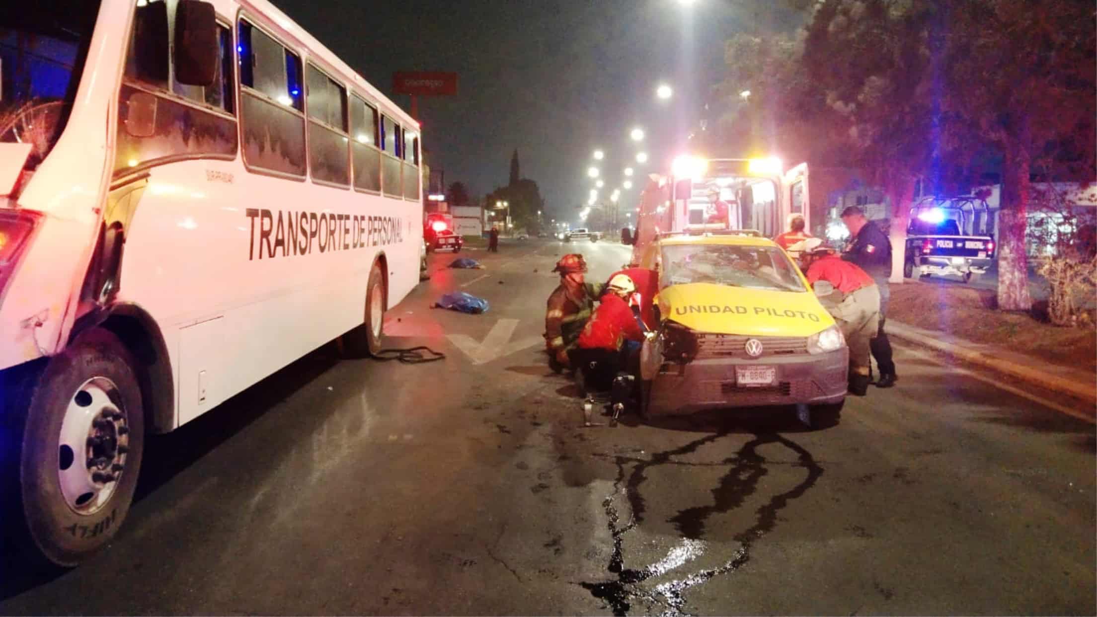 Deja accidente a dos personas sin vida