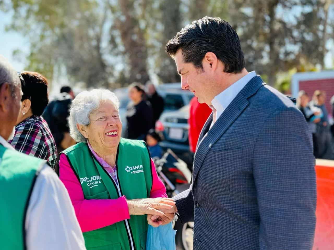 Unen esfuerzos contra la pobreza alimentaria en Coahuila