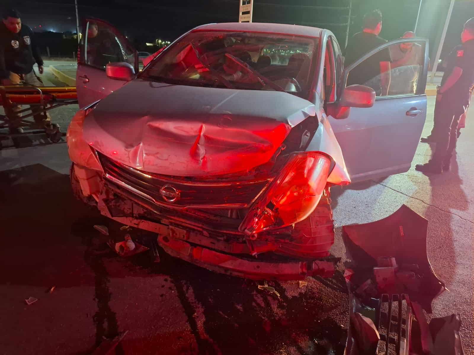 Accidente deja a una persona lesionada tras choque en la colonia Encinos