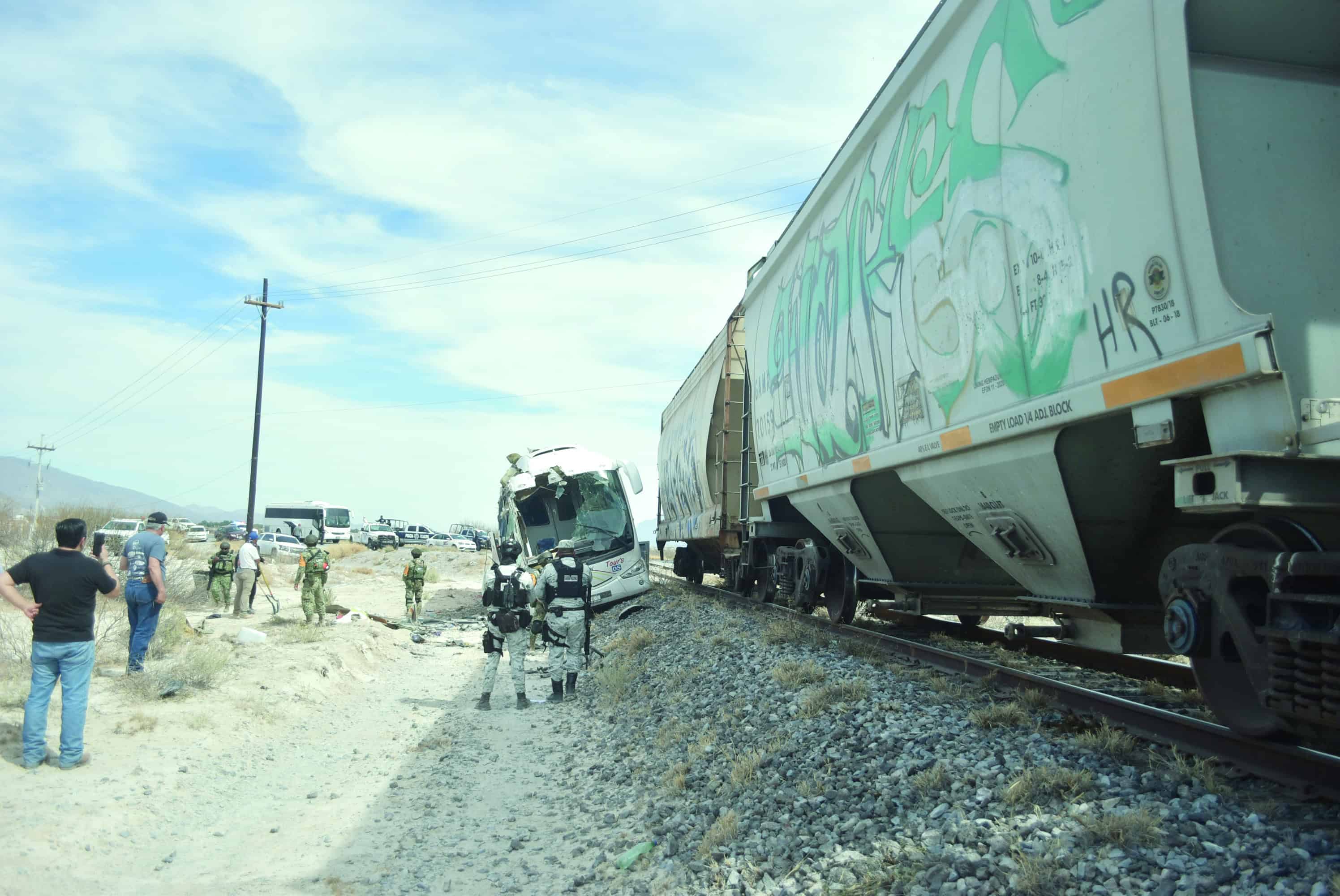 ¡Camionazo! 23 lesionados