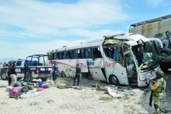 ¡Camionazo! 23 lesionados