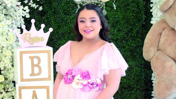 Giovanna en la espera de su primogénita