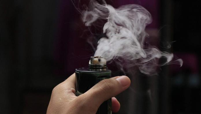 IMSS alerta sobre los efectos nocivos del tabaco y los vapeadores