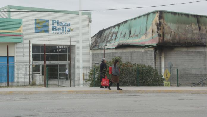 Insiste Walmart: incendio  en Bodega fue provocado