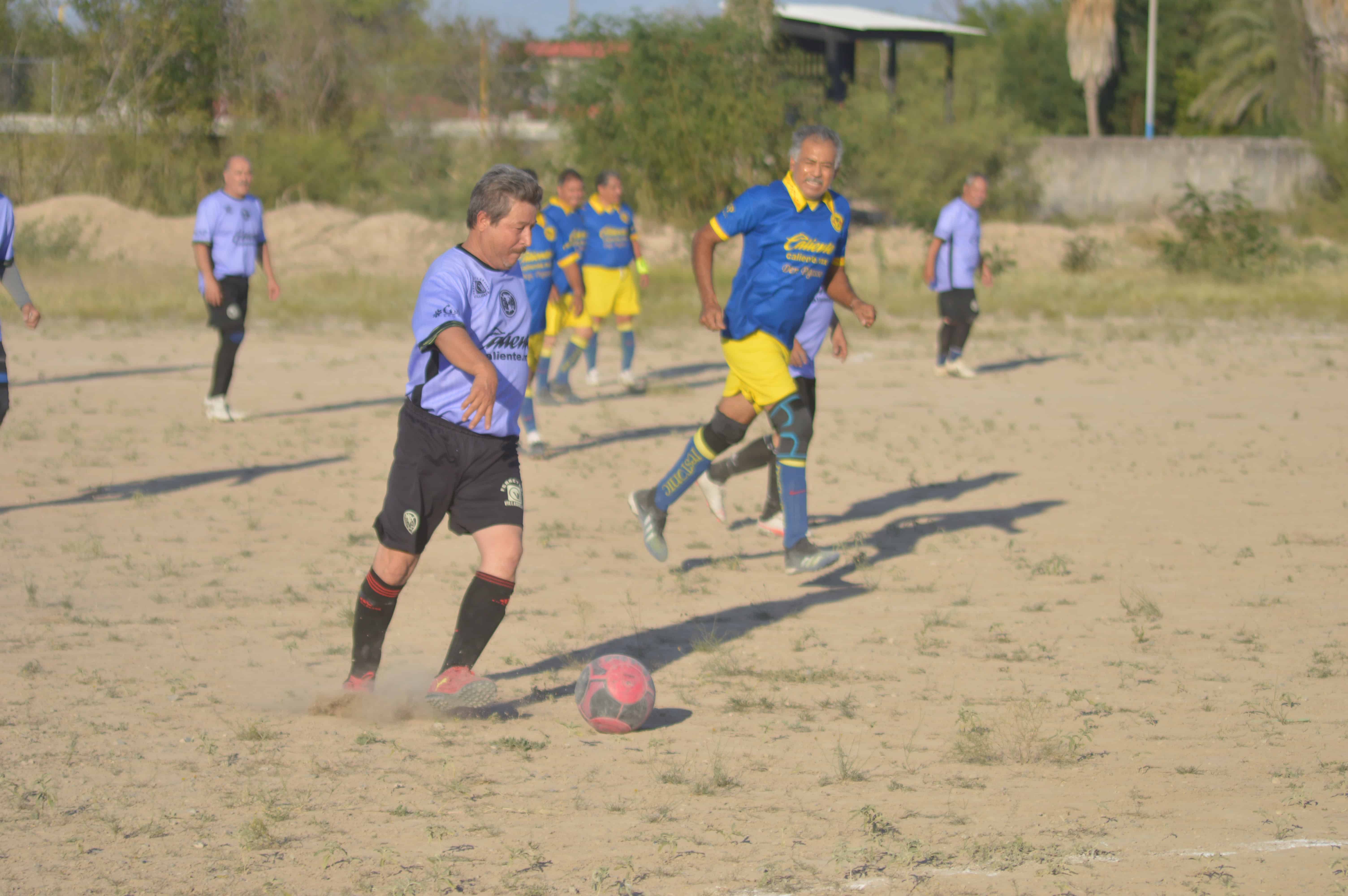 Ferretera Villarreal goleó por 4-0 a la escuadra de SIMAS.