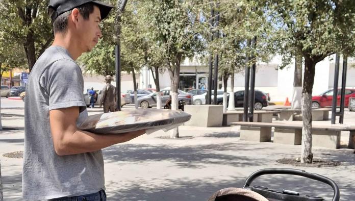 "No es un muñeco es mi bebé"