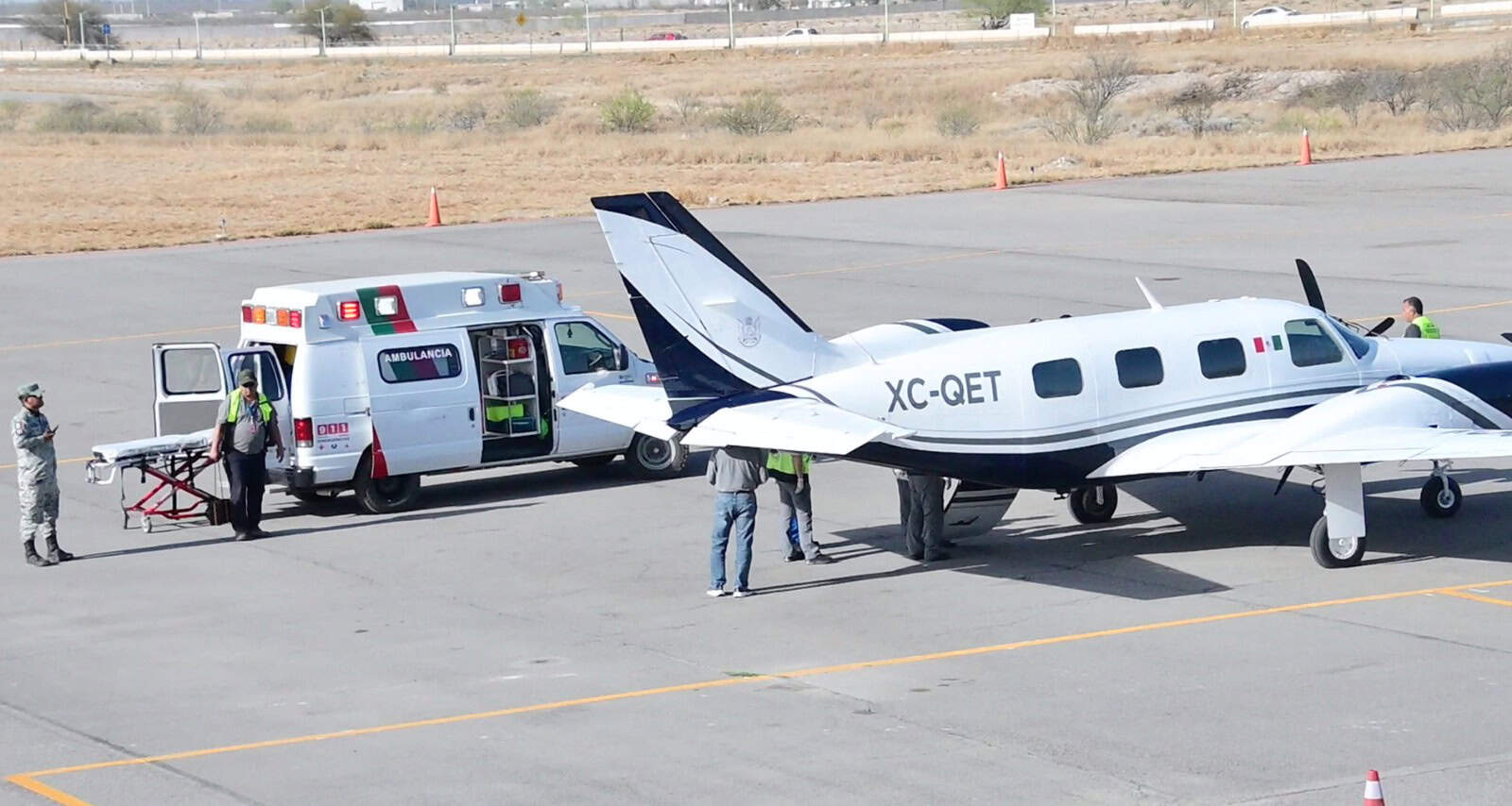 Fue por la tarde que la paciente fue trasladada en ambulancia al Aeropuerto Venustiano Carranza.