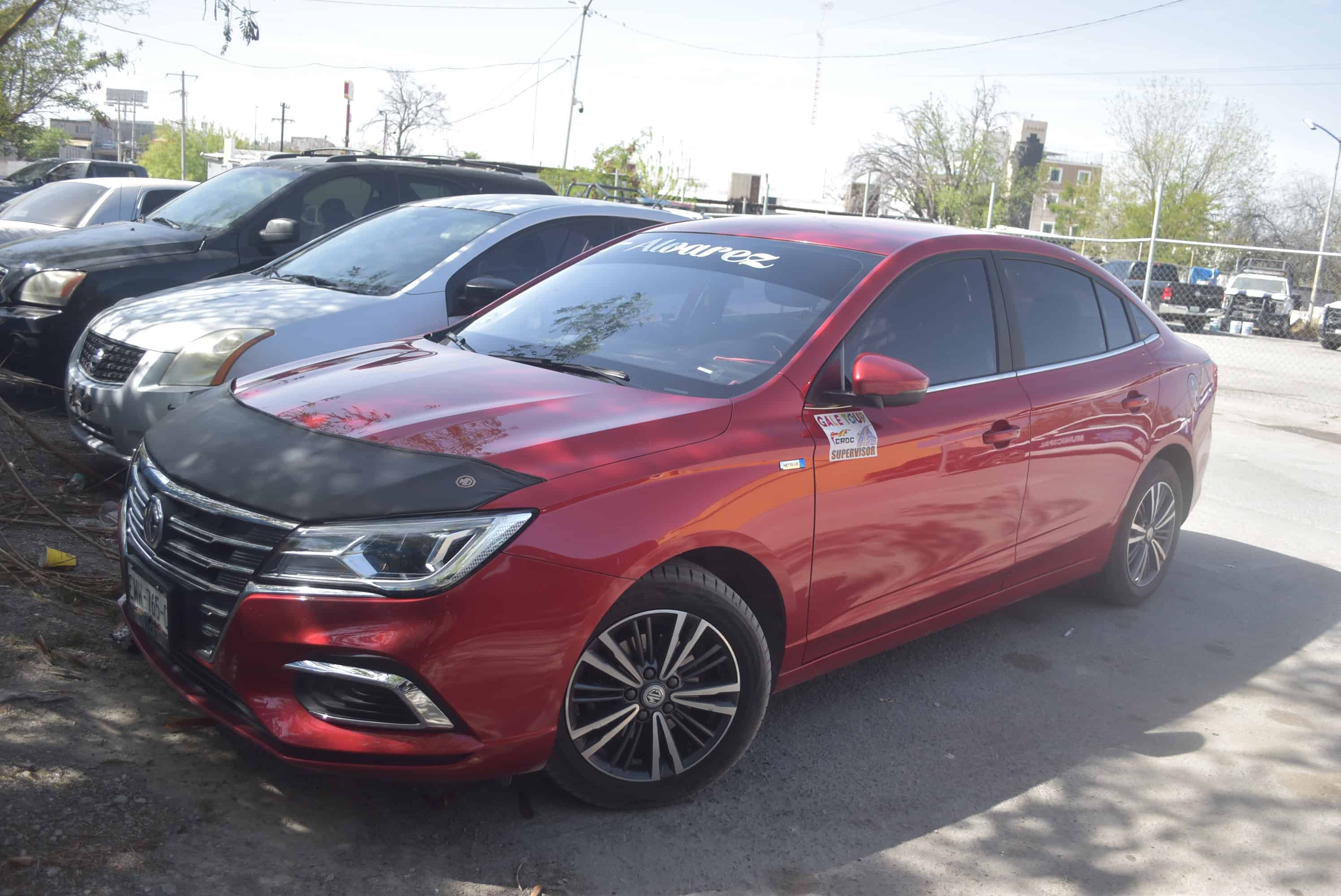 Frustran Tránsitos robo de automóvil