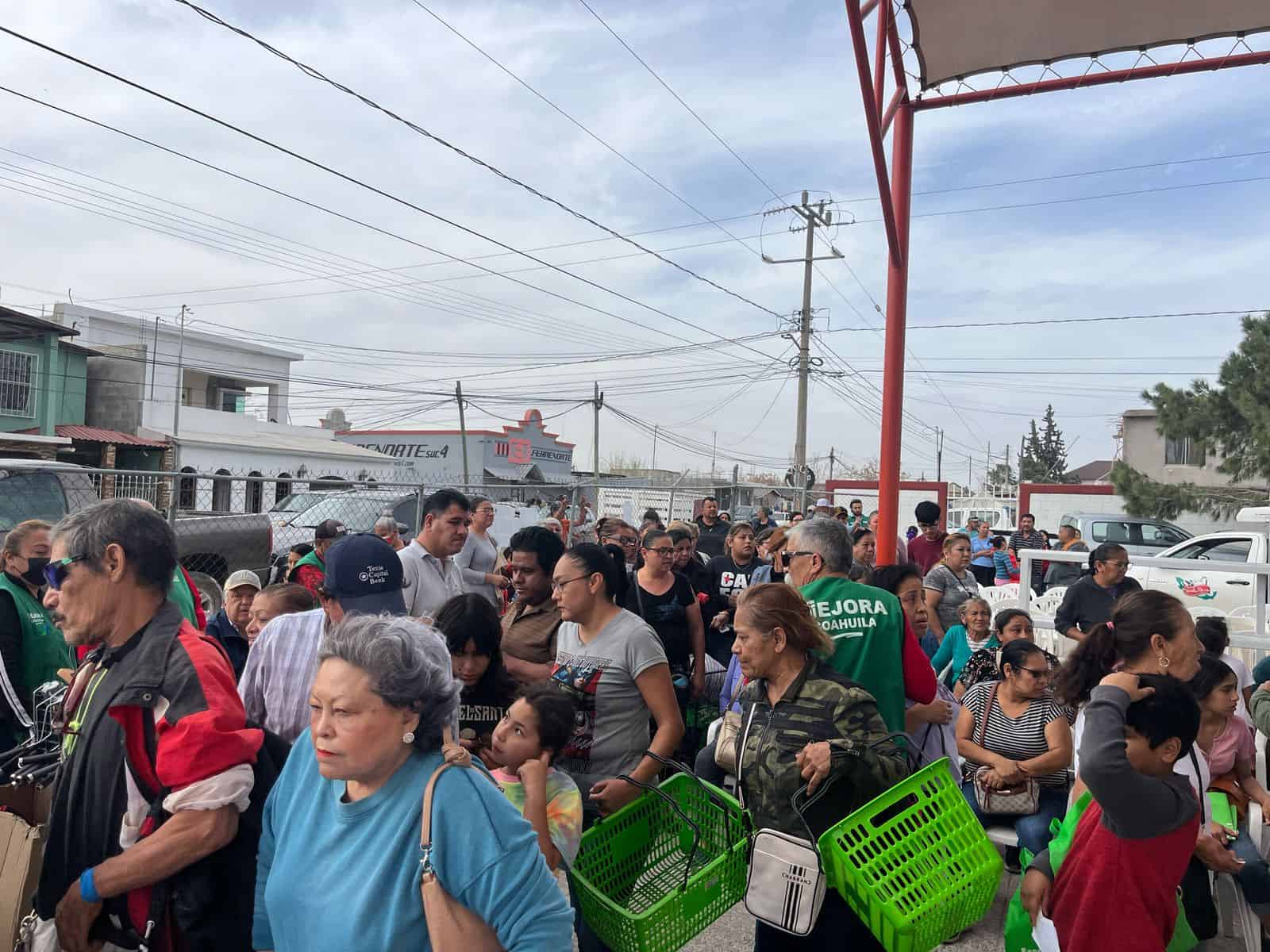 El programa Mejora continúa apoyando a familias de Ciudad Acuña