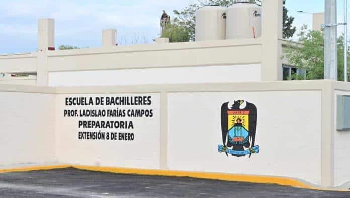 Se moviliza la policía en conflicto de alumnas