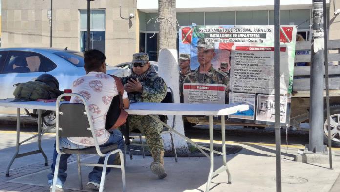 Llegan más elementos al 105 Batallón