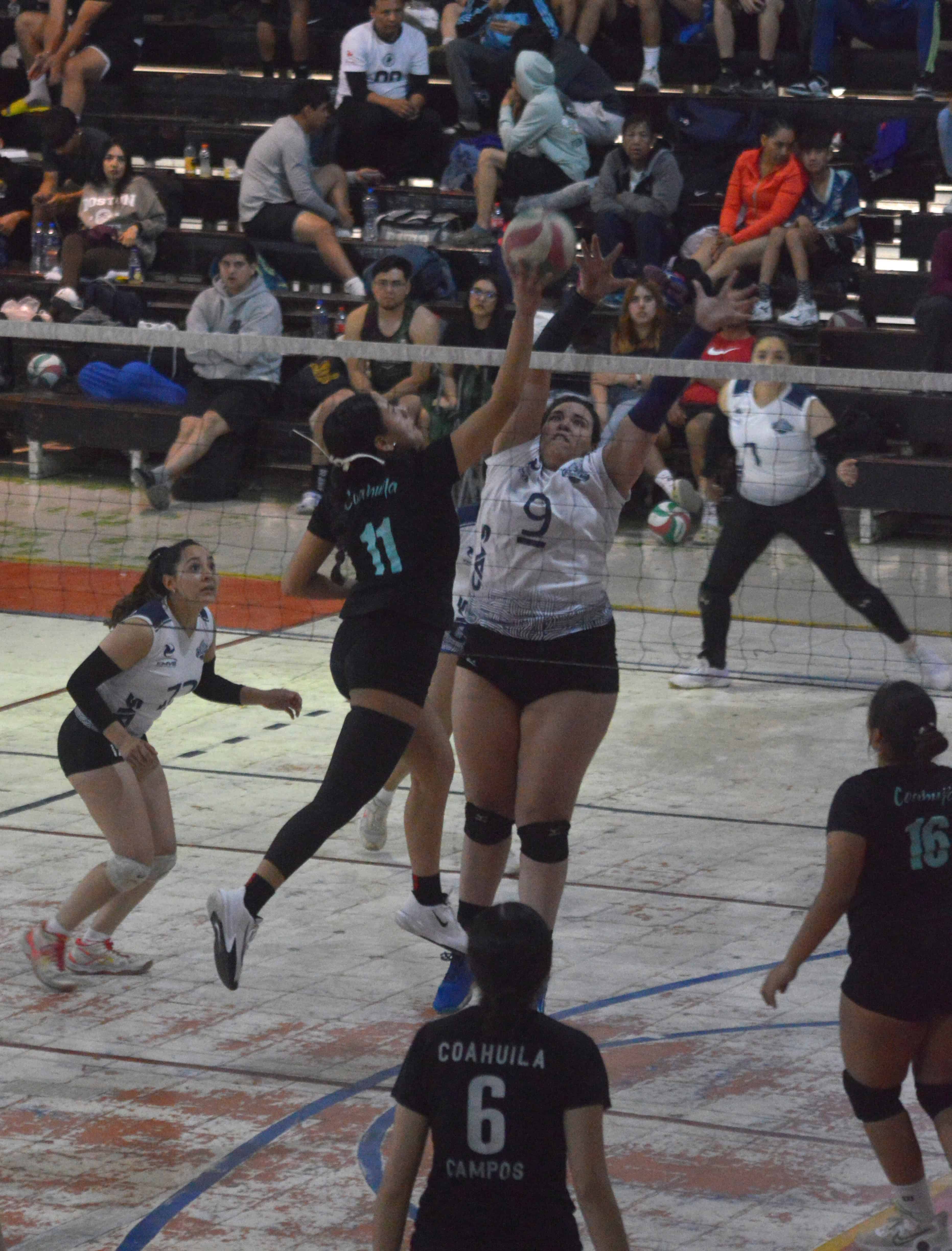 Dollys, La Tribu, Cavs y Mismas 2 se coronaron en el 12. Circuito Coahuilense de Voleibol.