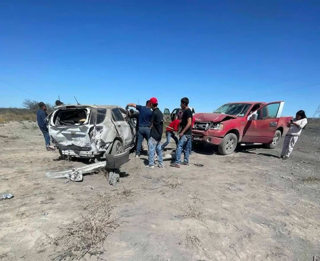 Choque en la 57 deja cuatro lesionados; entre ellos un bebé