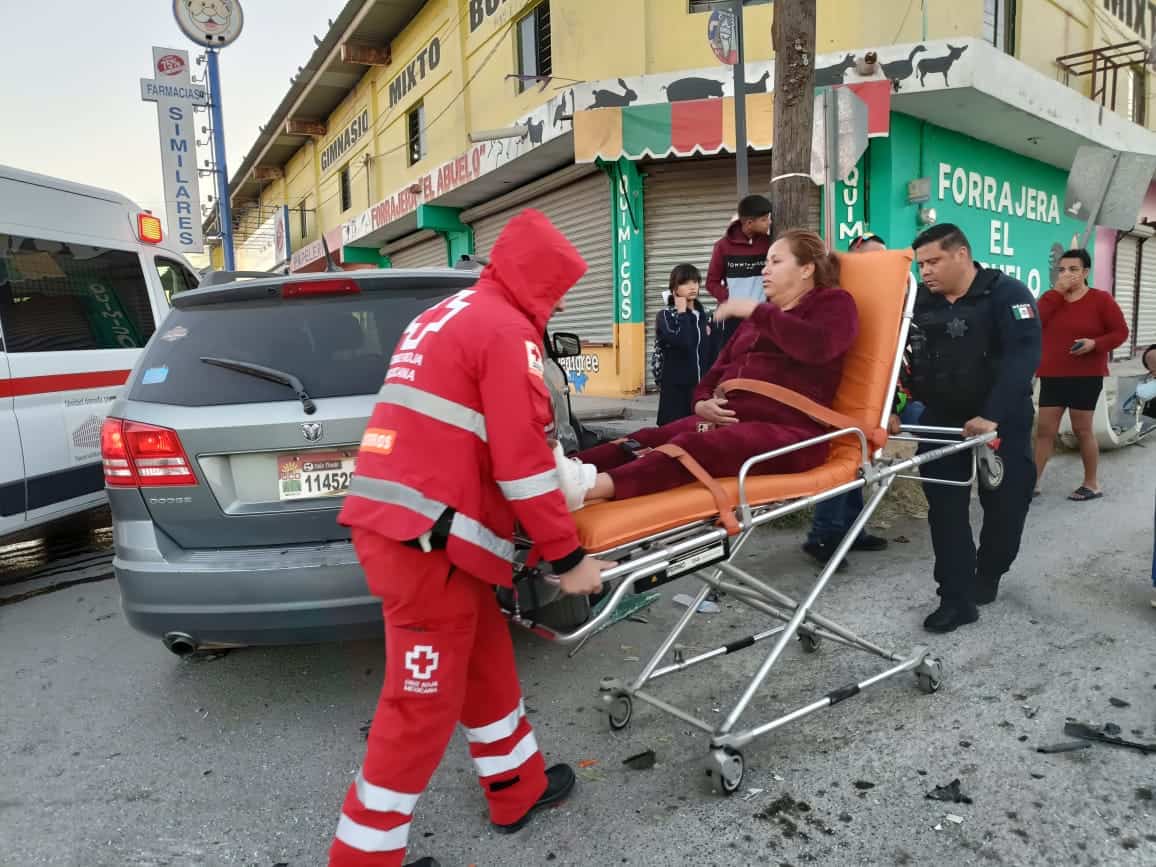 Causa mujer fuerte choque en el San José