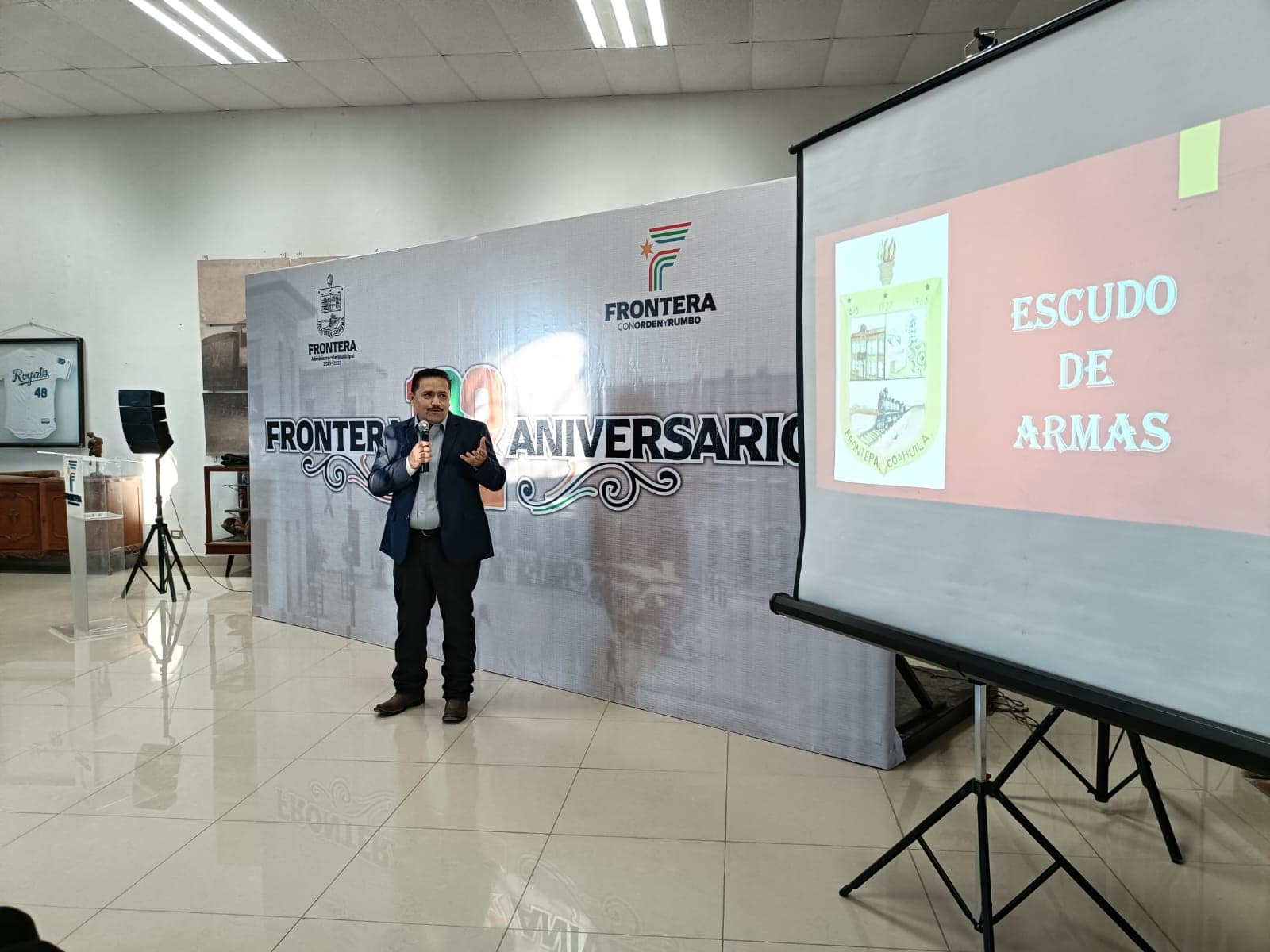 Celebra Frontera su 132 aniversario