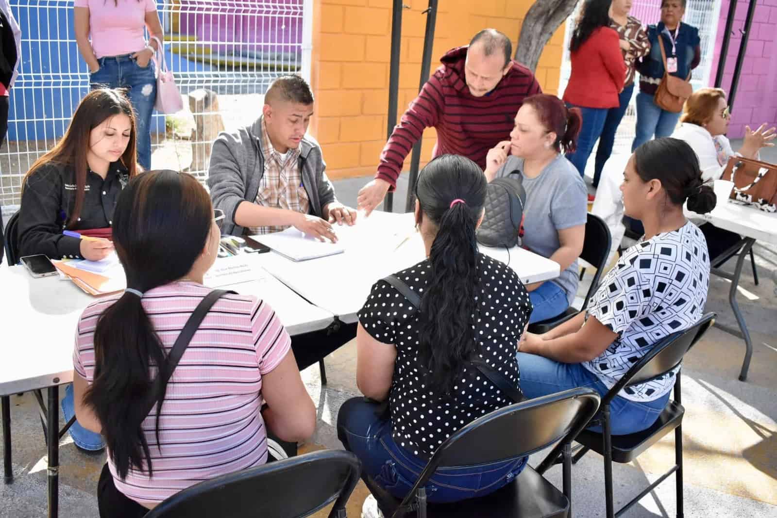 Brigada Ciudadana en Nava ofrece servicios gratuitos a la población