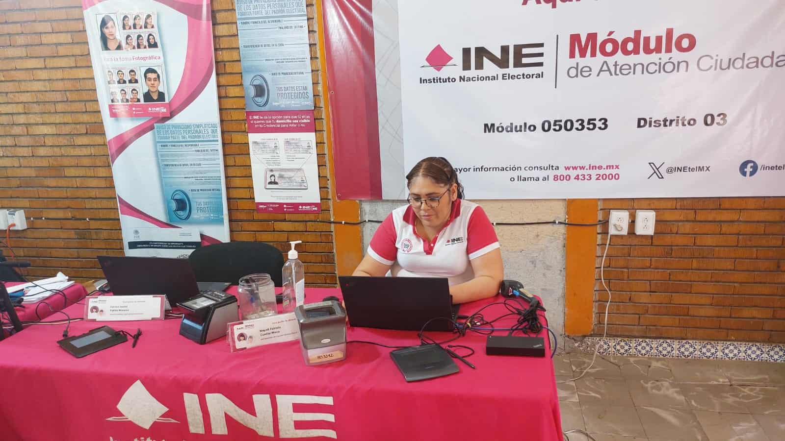 Módulo itinerante del INE realiza ultima gira por el distrito 03 antes de cerrar actividades previo a la jornada electoral.