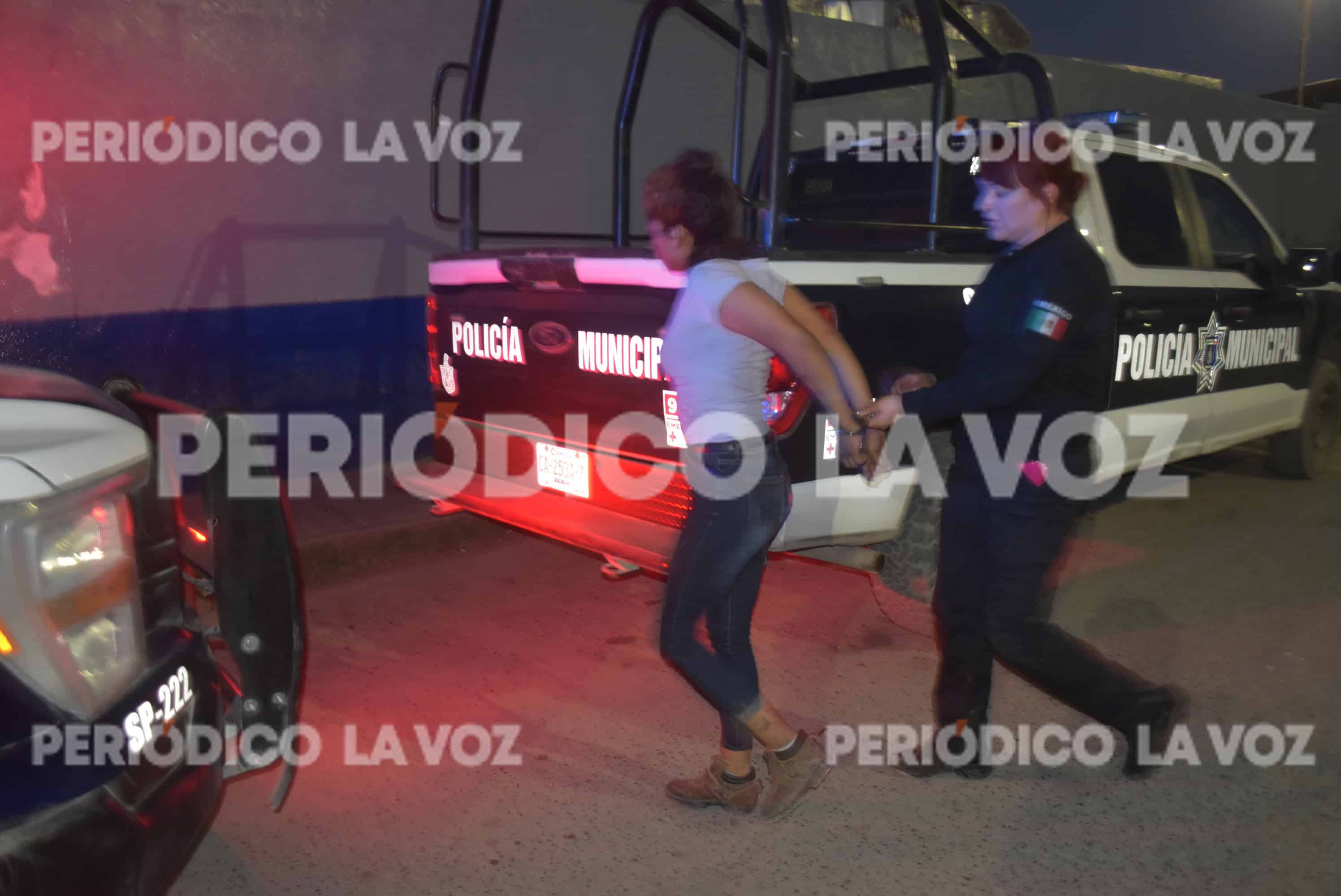 Guadalupe violó una orden de restricción y terminó arrestada.
