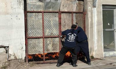 Causan incendio en vivienda abandonada en la zona centro de Piedras Negras