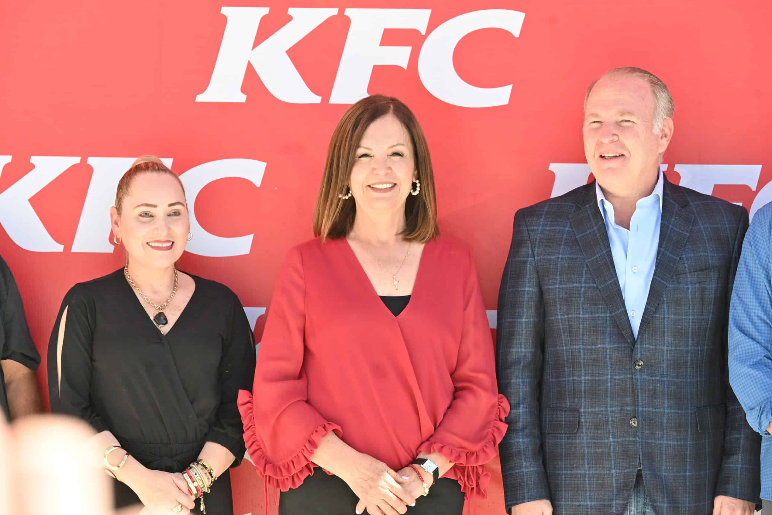 Inaugura Sari nueva franquicia en Frontera