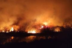 Incendio en las orillas del Río Bravo genera emergencia en Ciudad Acuña