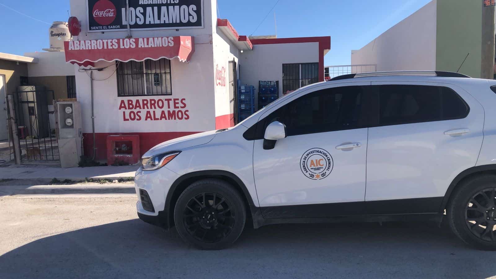 Asaltan, a punta de machete, una tienda de conveniencia en colonia Praderas 